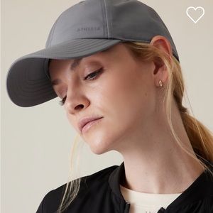 Athleta cap